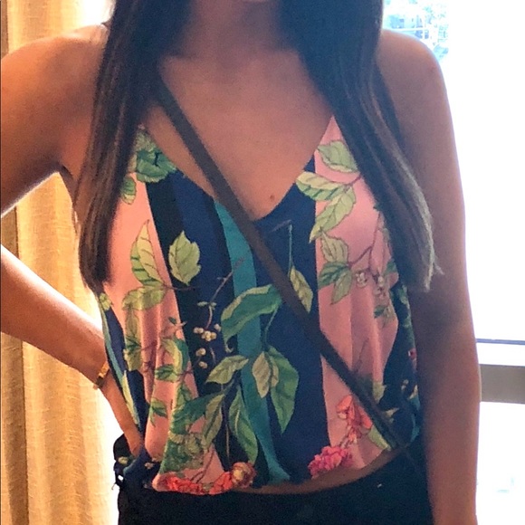 Tropical Express Top - Picture 5 of 5